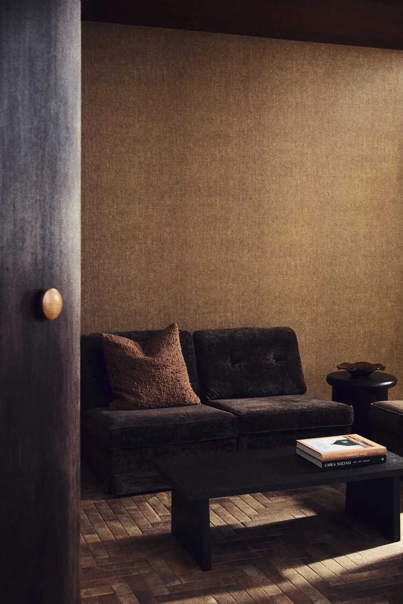 اتش اند ام طاولة قهوة خشبية