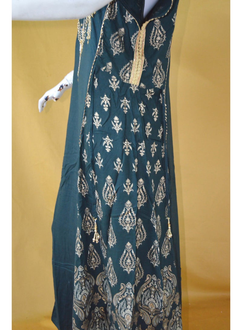 زينة جلابية نسائية أنيقة مطرزة – واسعة من الأسفل، بأكمام باتوينج، بشريط جانبي قابل للتعديل - Image 4