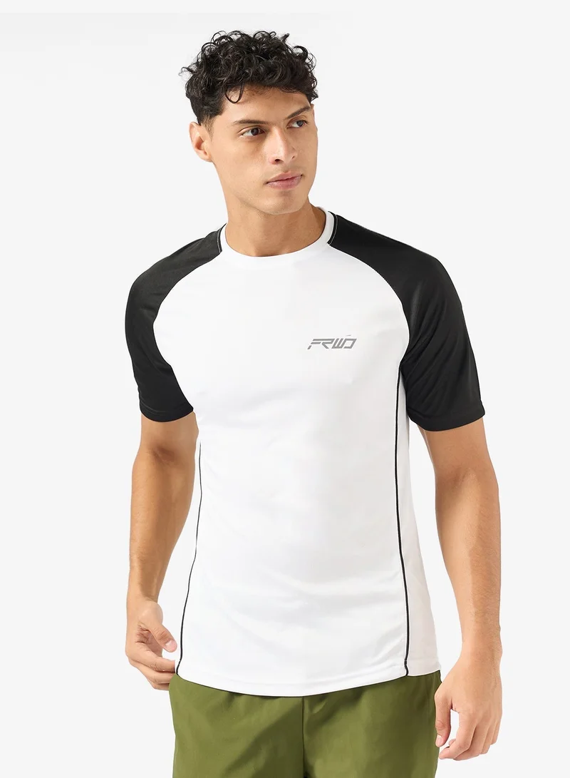 فورورد تيشيرت رجالي كاجوال