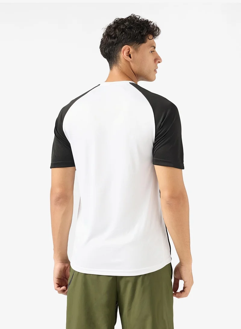 فورورد تيشيرت رجالي كاجوال