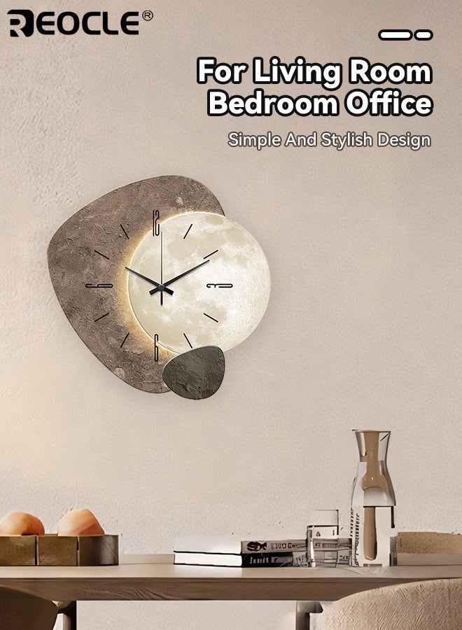 ريوكل ساعة حائط عصرية على شكل قمر بحركة كوارتز فائقة الهدوء وتصميم مسطح ثنائي الأبعاد - ساعة زخرفية صامتة بدون صوت تكتيك للغرفة المعيشة وغرفة النوم والمكتب - Image 4