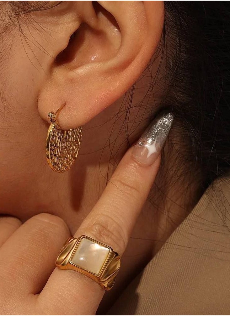 Radwa Azam Circular earring with Arabic engravings trendy  - Image 3