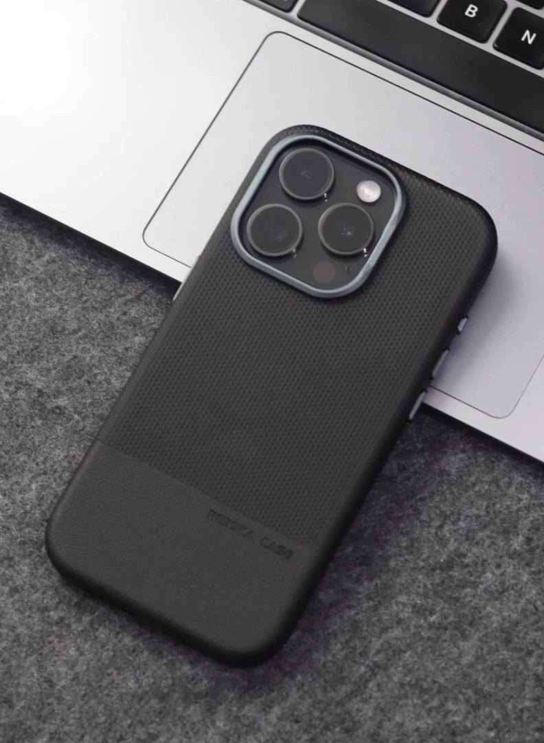 iPhone 16 Pro Max Magsafe Case/ Hybrid Case /Compact Design / Durable Back Cover - Black