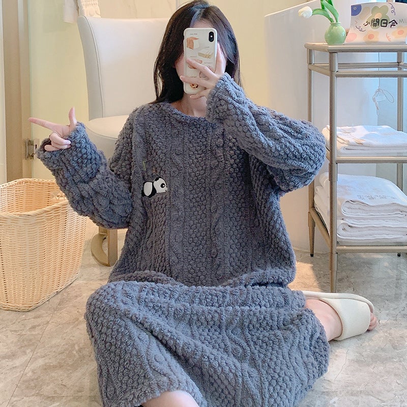 Coral Fleece Nightgown Women'S Winter Fleece-Lined Thickened Sweet Princess Style Cute Pajamas Women'S Plush Jacquard Mid-Length - Image 3