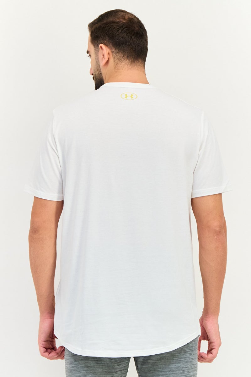 UNDER ARMOUR تي شيرت رجالي فضفاض بأكمام قصيرة للخارج، أبيض - Image 3