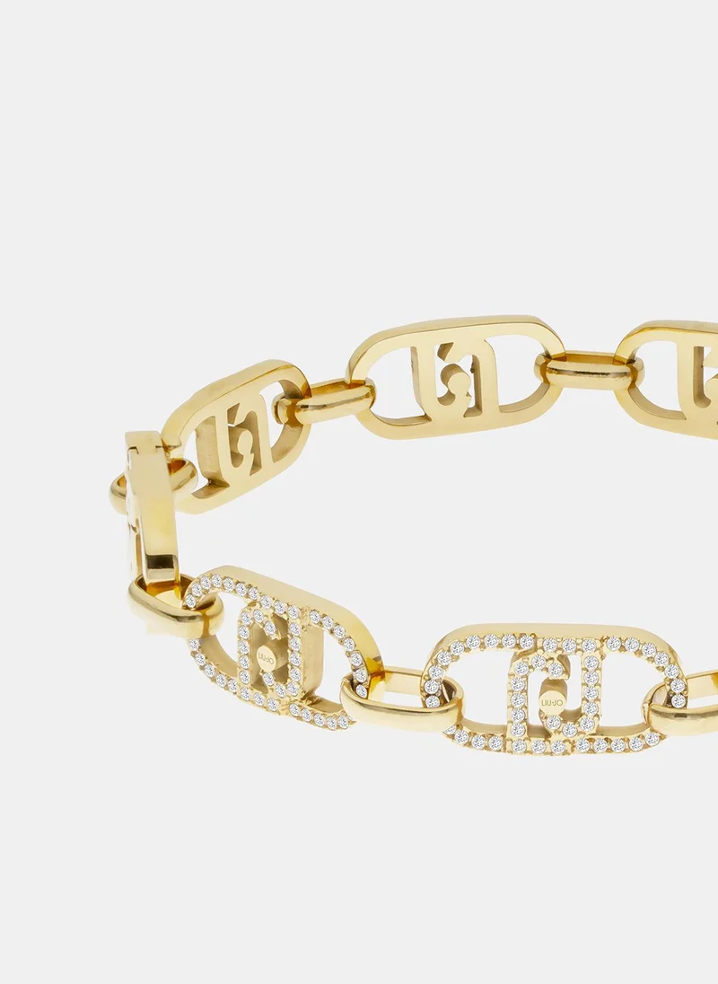 ليو جو سوار بعناصر شعار مرصع بأحجار الراين