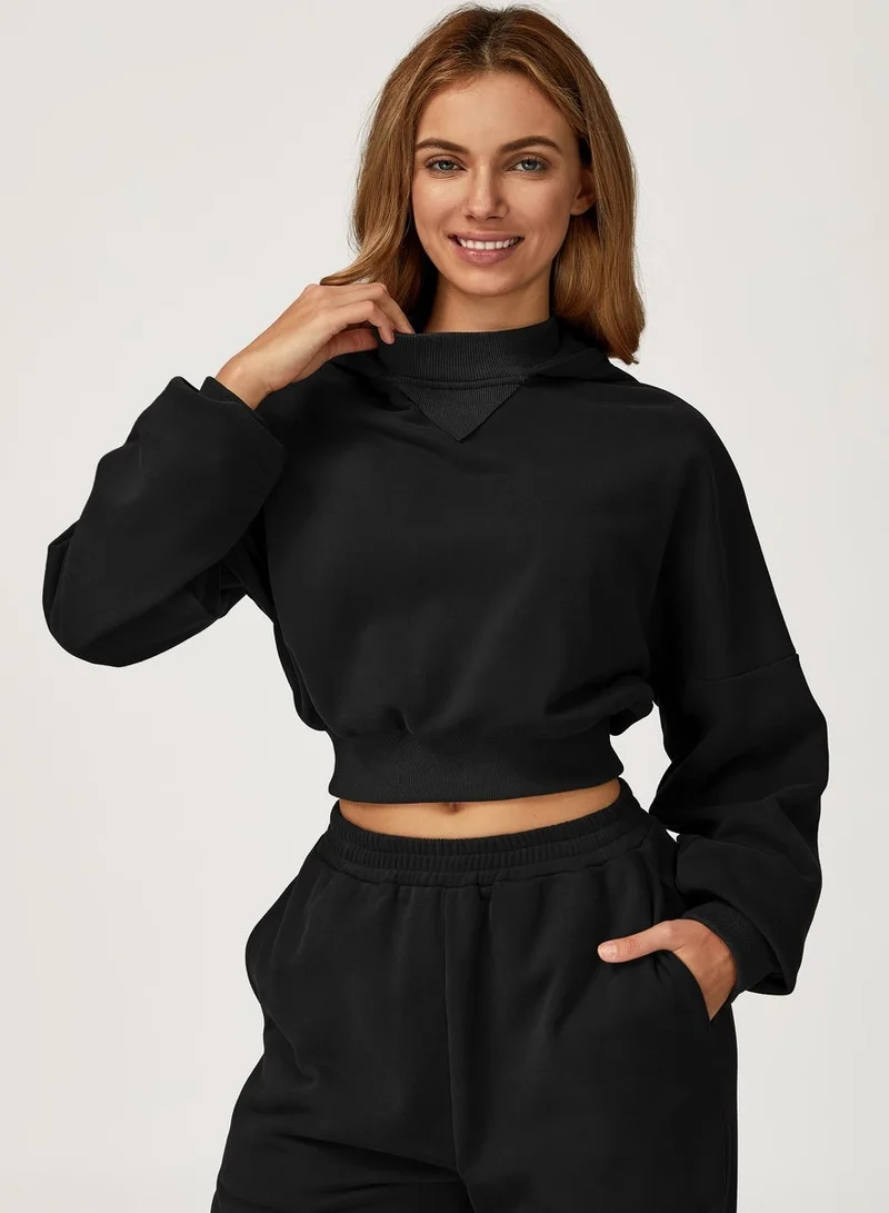KAWN.YOGA Licorice Black High Neck Light Sweatshirt for Women | Best Price UAE