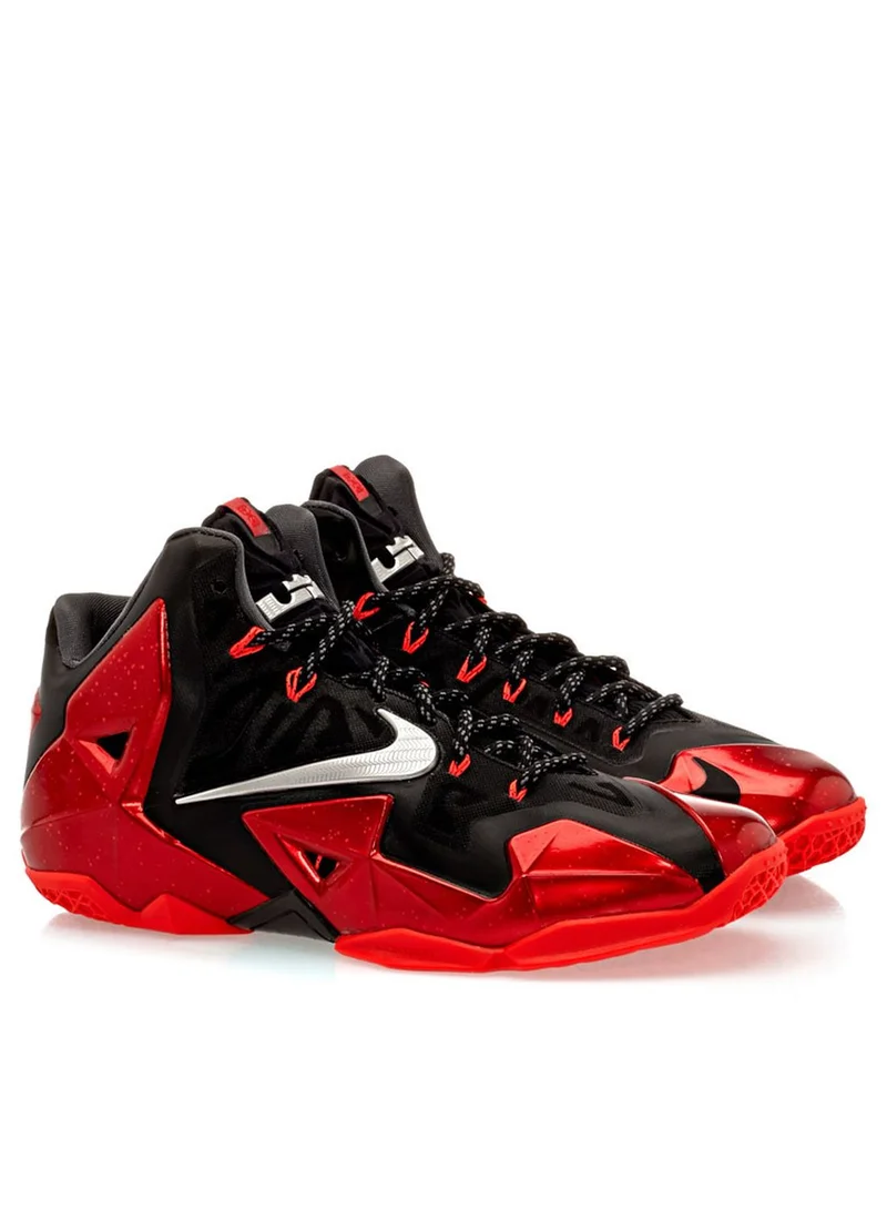 Nike Lebron XI