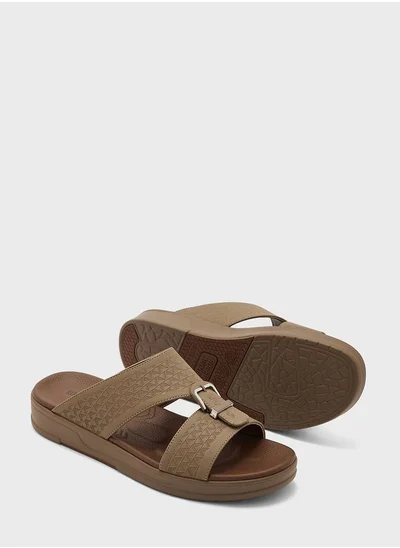 روبرت وود Arabic Sandals