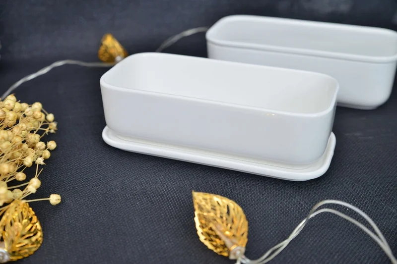 Acar Porcelain Rectangular Bowl with Lid 1 Piece