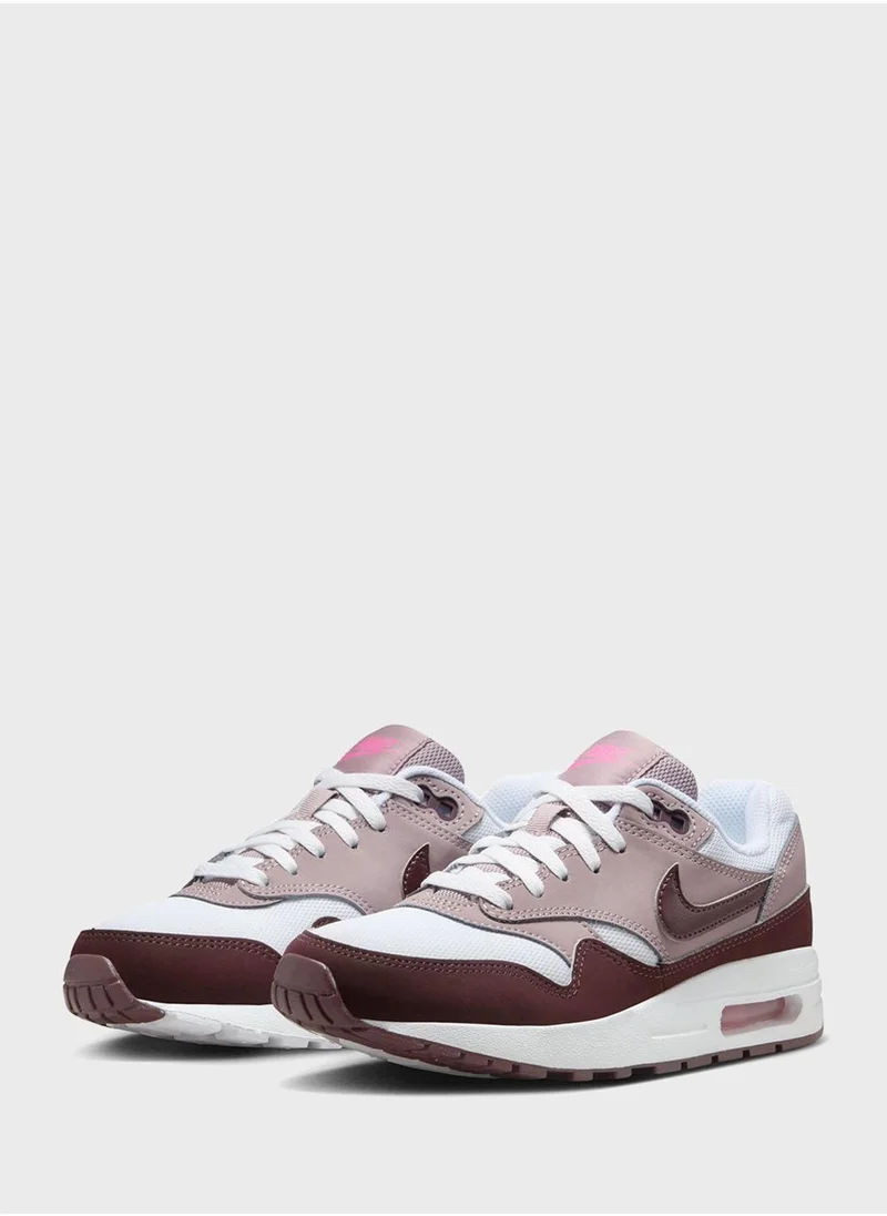 Nike AIR MAX 1 BG