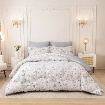 Donetella Printed Duvet Set, Queen Size Fits 180x200 cm - 4-Pcs Bed Set, Brushed Microfiber Fabric - 1 Duvet Cover, 1 Fitted Sheet, 1 Pillow Shams, 1 Pillowcases (Filler Not Included)