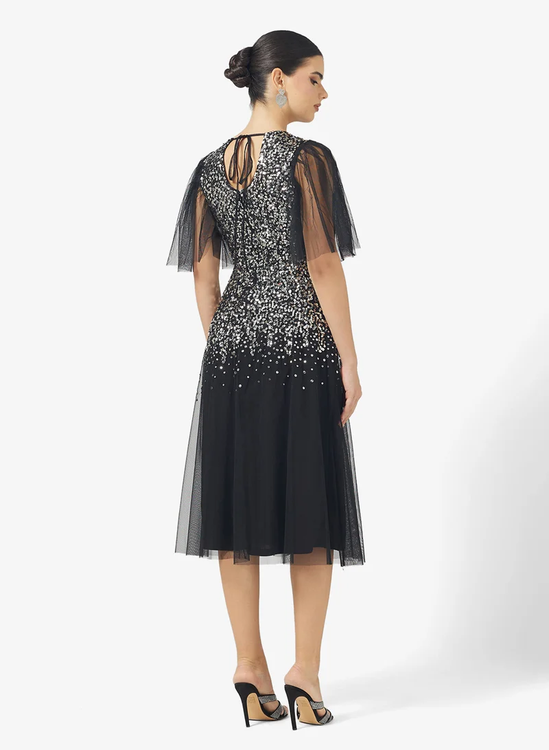 اميليا روز Flared Sleeve Sequin Tiered Midi Dress