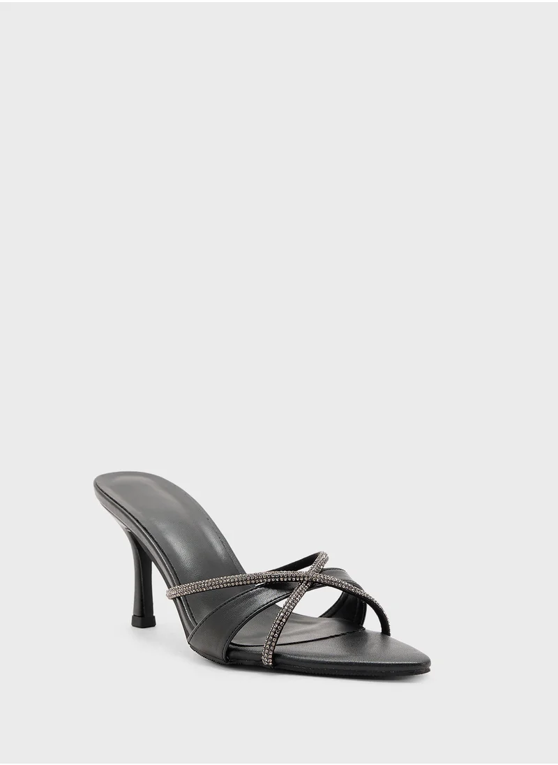 ايلا ليمتد اديشن Diamante Pointed Toe Sandal