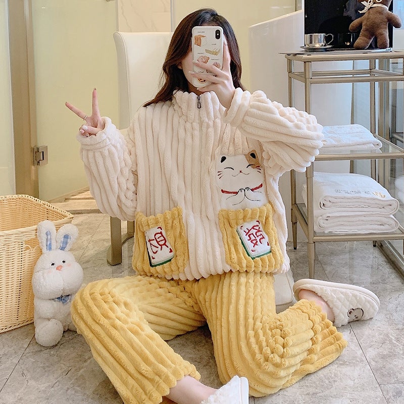 Autumn and winter flannel strip cute sweet coral velvet thick plus fat increase 220kg fat MM can wear home clothes - Image 1