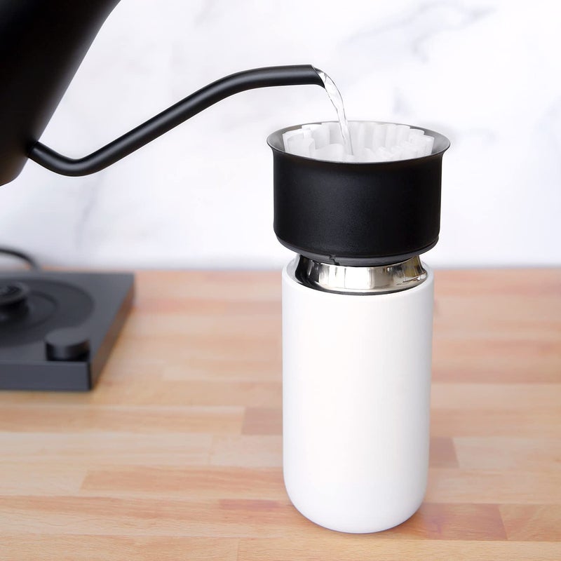 FELLOW فيللو 12 أونصة كارتر موف كوب السفر - كوب قهوة سفر معزول بالفراغ من الفولاذ المقاوم للصدأ - كوب قهوة مع داخلية خزفية وحماية من الرش - أبيض غير لامع - Image 2