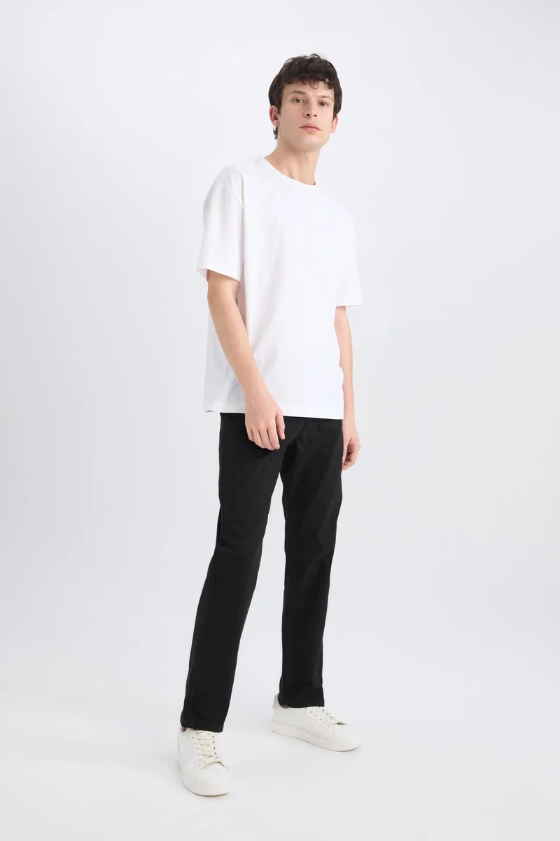 Defacto  Sergio Regular Fit Normal Waist Jeans for Men | Best Price UAE