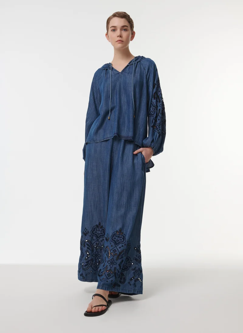 Wide-Leg Trousers