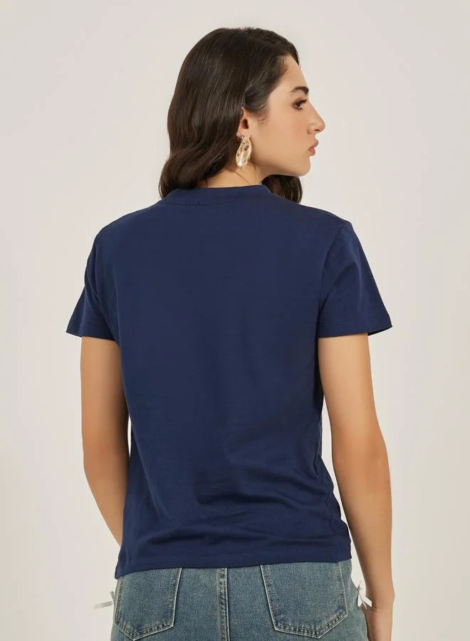 Styli Styli Slogan Print Round Neck Regular Fit T-Shirt