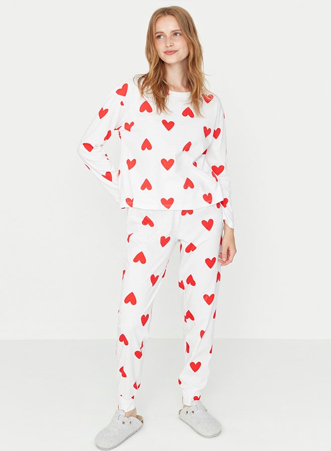 trendyol White Heart Tshirt-Jogger Knitted Pajamas Set THMAW21PT0566  - Image 1