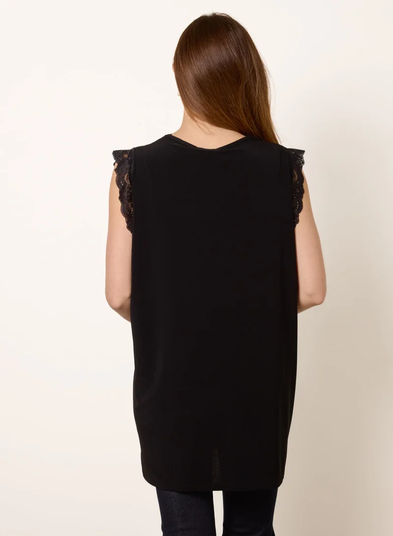 بلو فانيلا V Lace Trim Top