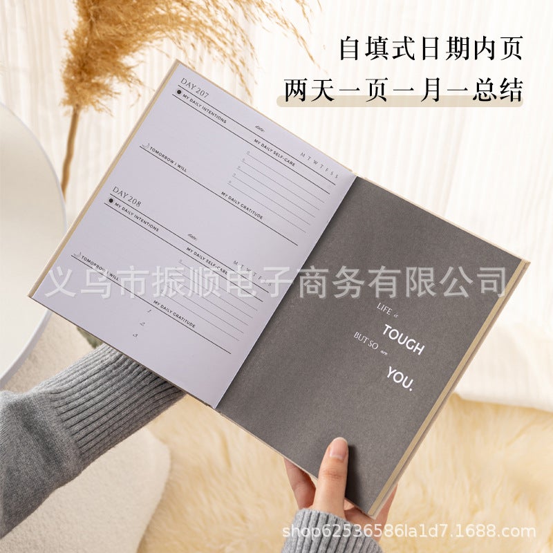 Gratitude Journal 365 A5 Gold-Edged English Edition Notebook Beige - Image 5