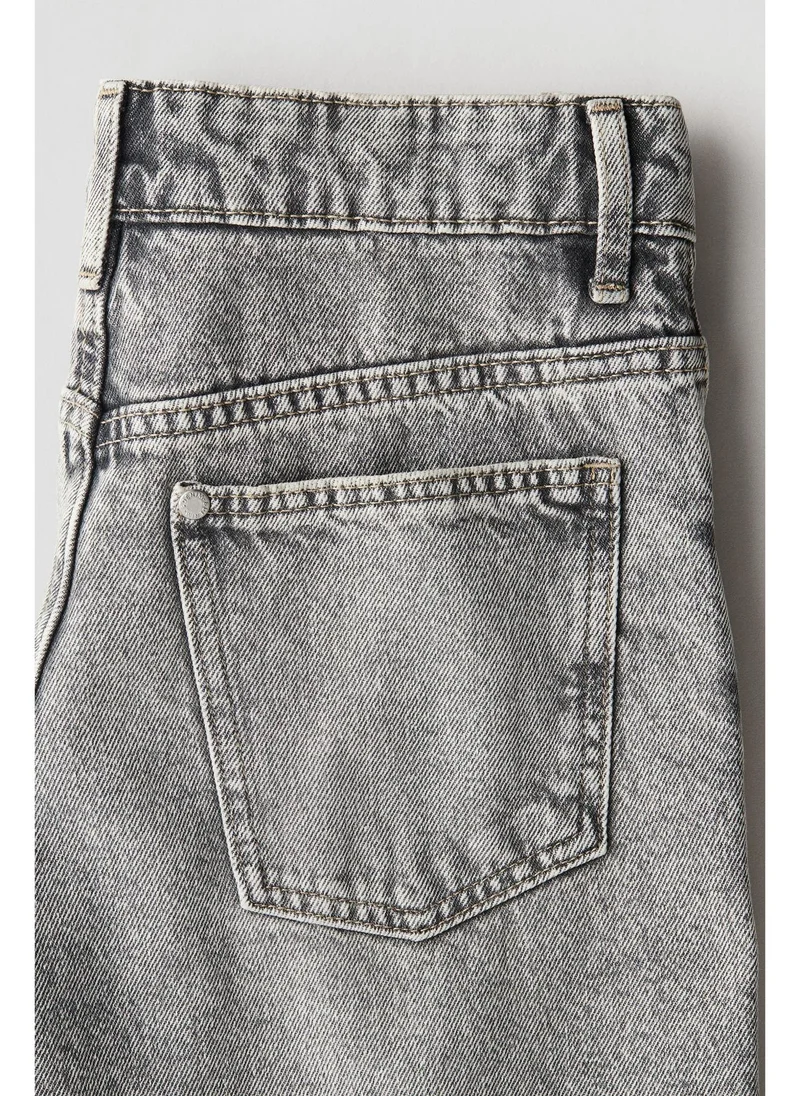 اتش اند ام Loose-fit denim shorts