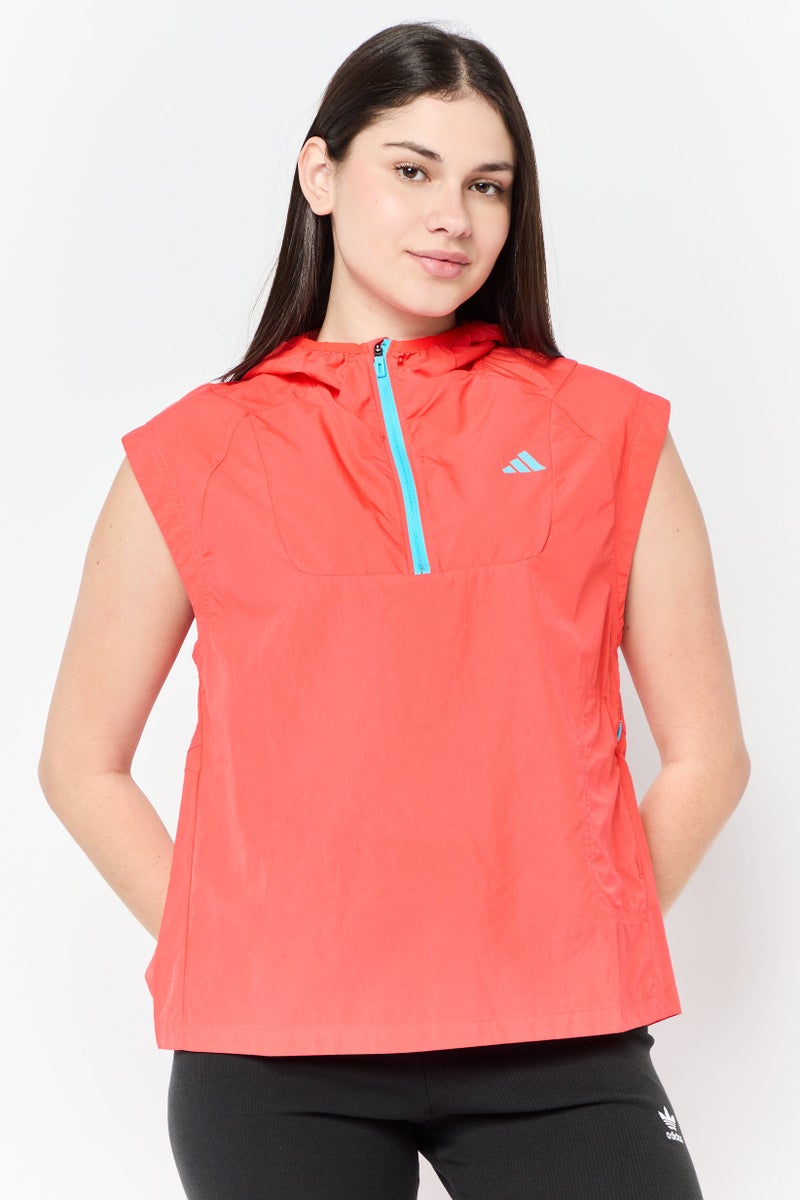 Adidas سترة تدريب بدون أكمام للنساء، بغطاء رأس، حمراء - Image 1
