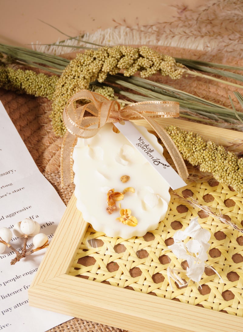 1 pack of 35 grams 1.32 ounces | Lemon and Citrus aromatherapy wax | Hand dried flowers | 2-3 years of long-lasting fragrance  - Image 1