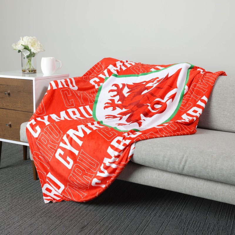 FOCO FOCO Officially Licensed Wales Supreme Slumber Plush Throw Blanket  - Image 1