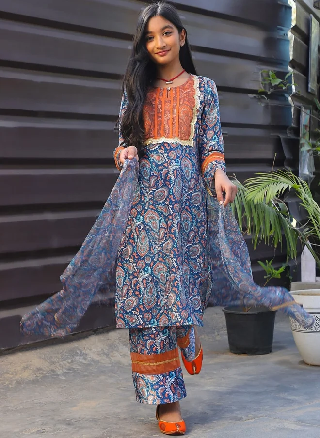 أيه كيه إس Ethnic Motifs Printed Velvet Kurta Set for Girls