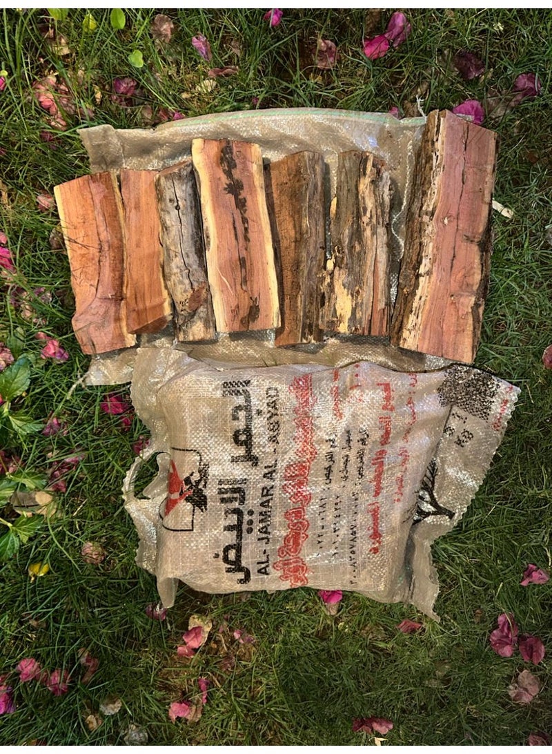 5 kg of African acacia firewood – dry, with a pleasant aroma and long-lasting embers; praised by all who have tried it. - Image 2