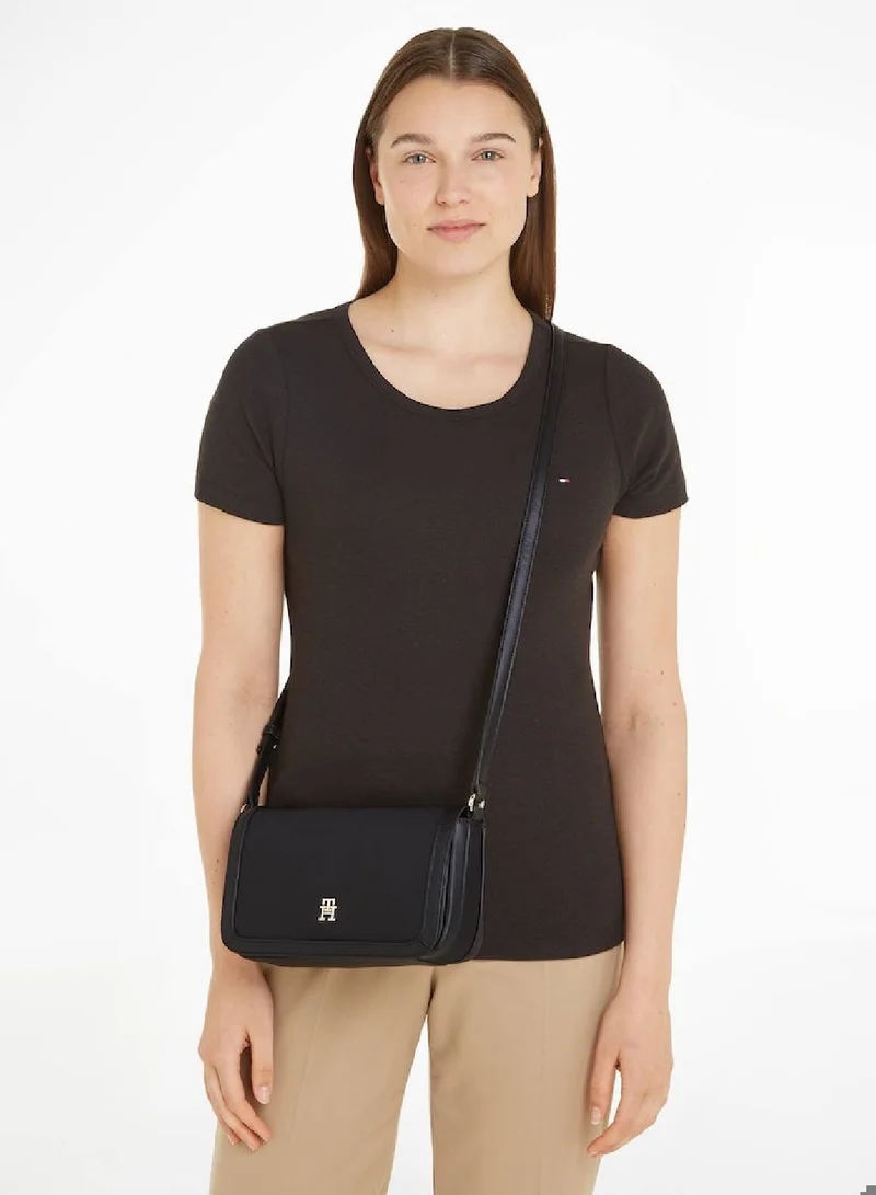 TOMMY HILFIGER Essential Flap Crossover Bag