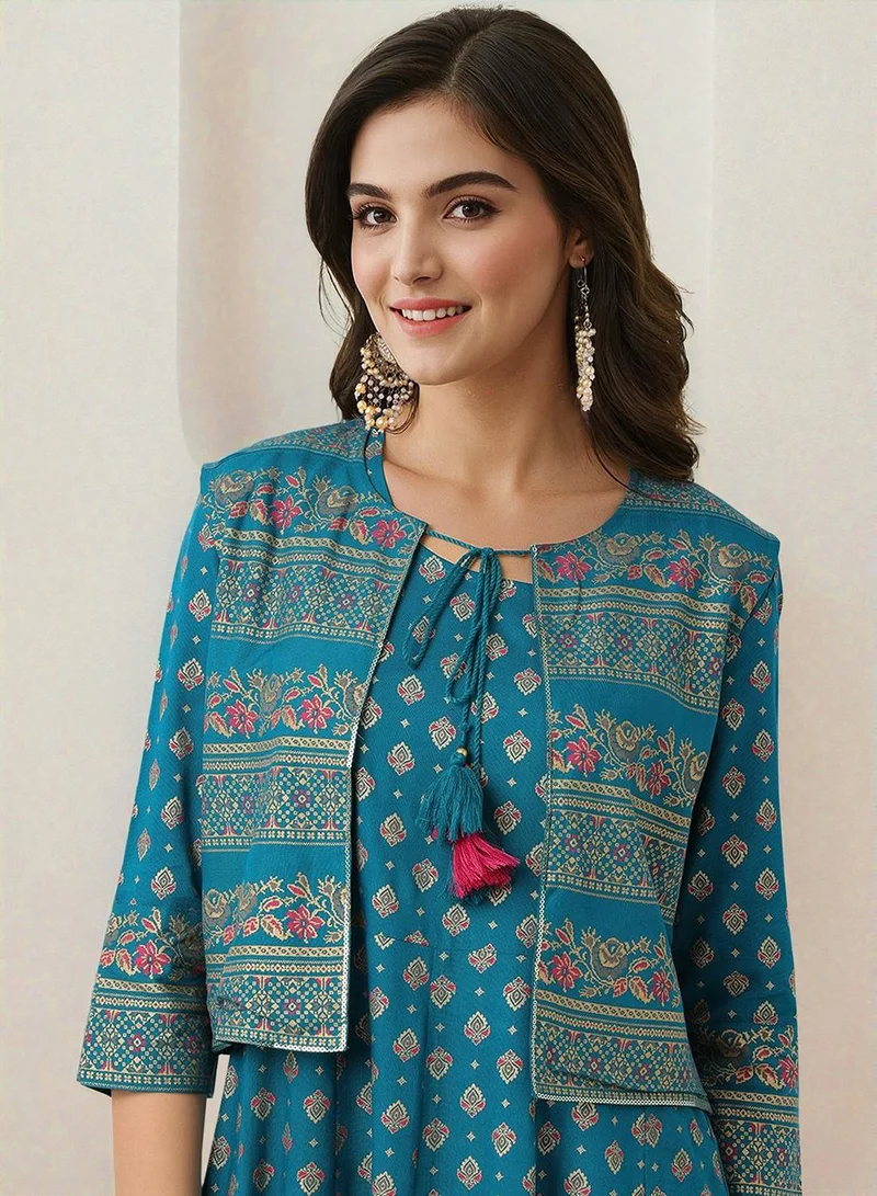 ISHIN Teal Kurta Straight Fit Three-Fourth Sleeve Made From Rayon Featuring Self Design And Round Neck