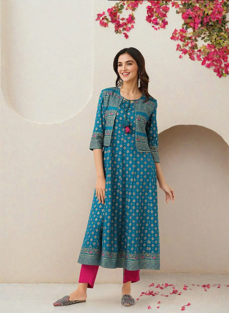 ISHIN Teal Kurta Straight Fit Three-Fourth Sleeve Made From Rayon Featuring Self Design And Round Neck