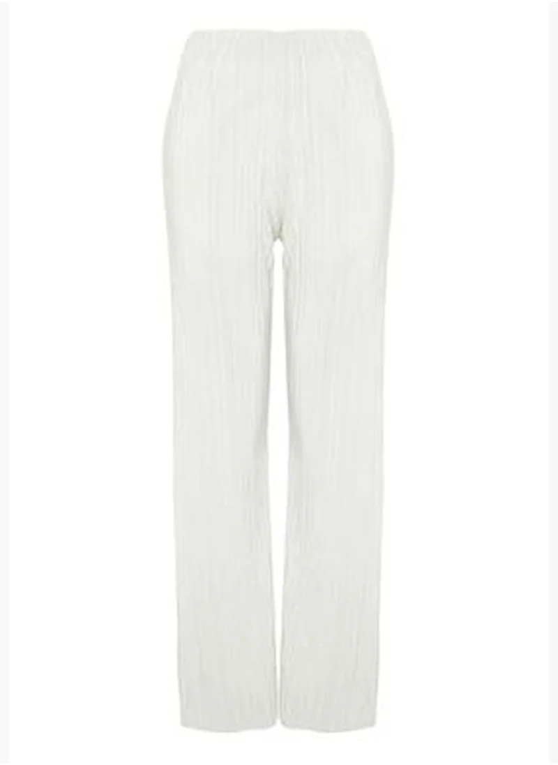 trendyol White Pleat Lined Stretchy Knitted Trousers TWOSS24PL00033