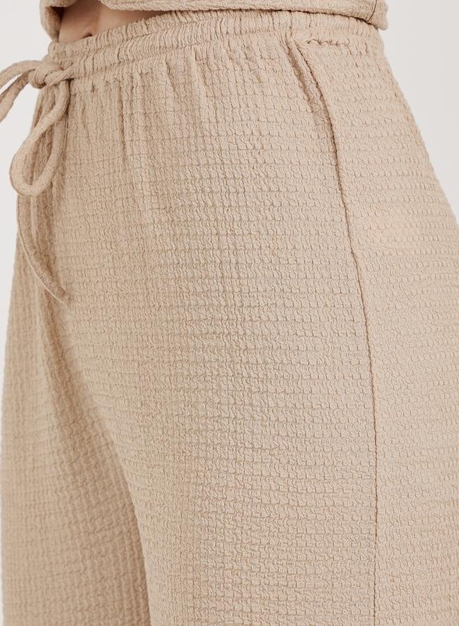 Styli Textured Wide Leg Pants with Elastic Waistband  - Image 4