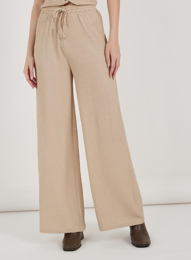 Styli Textured Wide Leg Pants with Elastic Waistband  - Image 3
