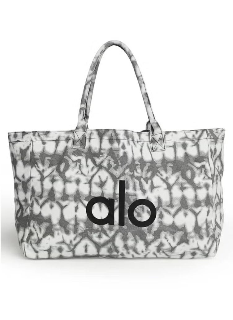 Iconic Shopper Tote