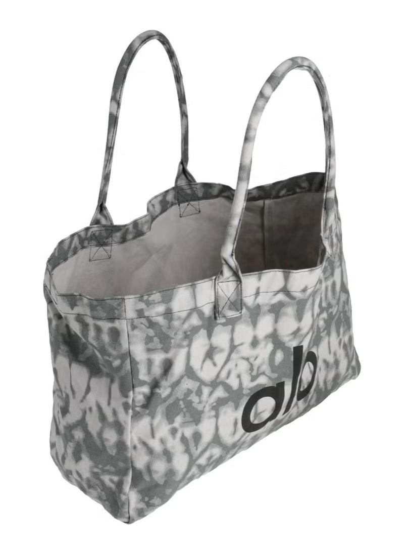 Iconic Shopper Tote
