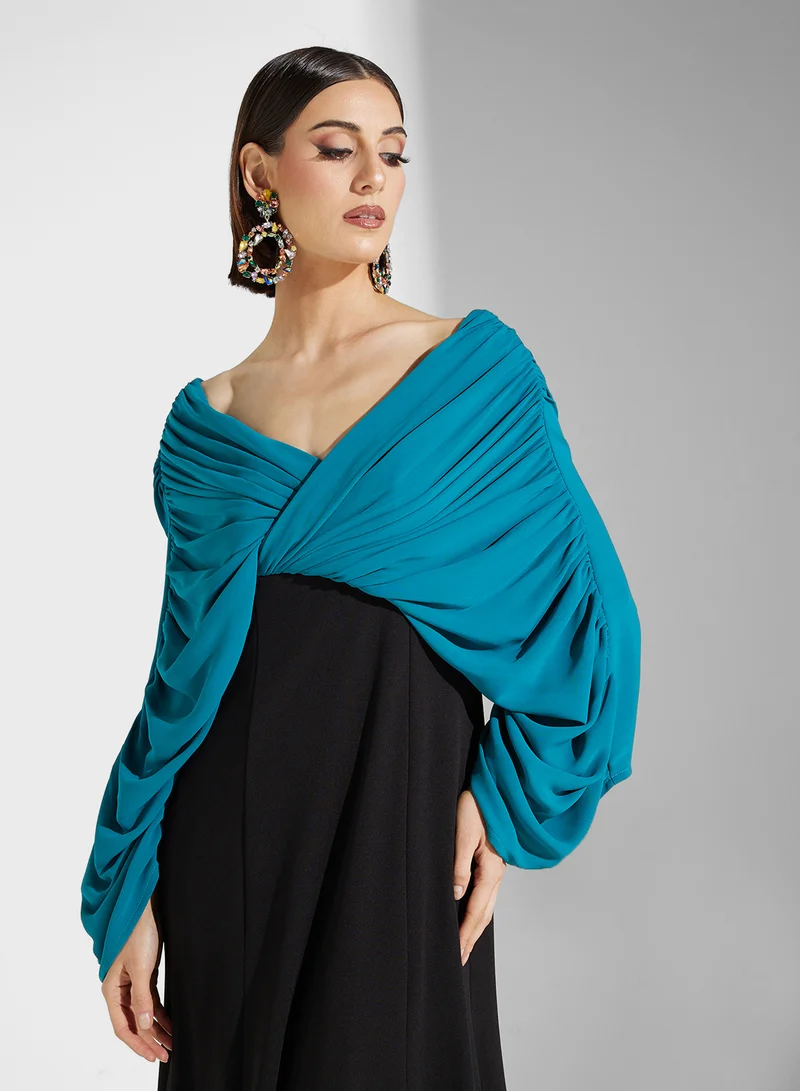ايرا Teal Bodice Black Dress