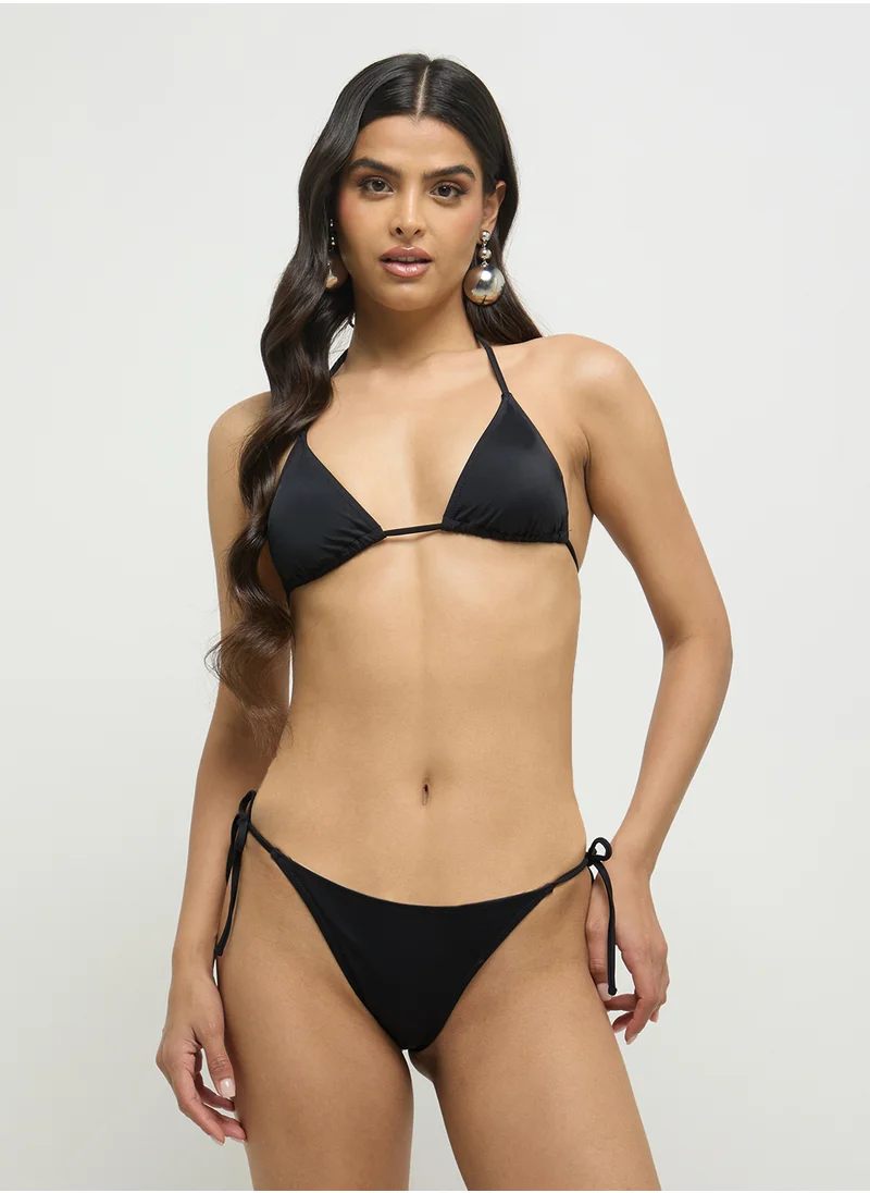 GUESS String High Leg Brief