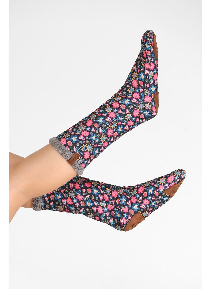 Hamur Dough Women's Colorful Patterned Winter Socks Anti-Slip Booties CRP-047 Flower Gray Wellsoft  - Image 1