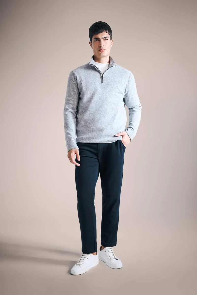 ديفاكتو 100% Wool Standard Fit Stand Neck Half Zip-Up Pullover