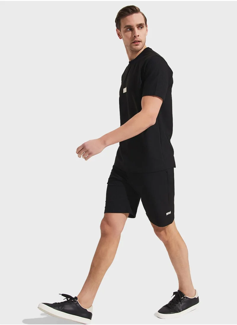 جون Essential Shorts