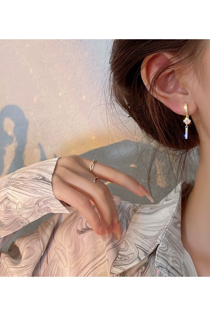 Goolsky 2025 Star-Themed Ear Cuff Earring Set – 6 Pairs Fashion Lightweight Hoops & Studs for Women, Elegant Dainty Jewelry Pack - Image 4