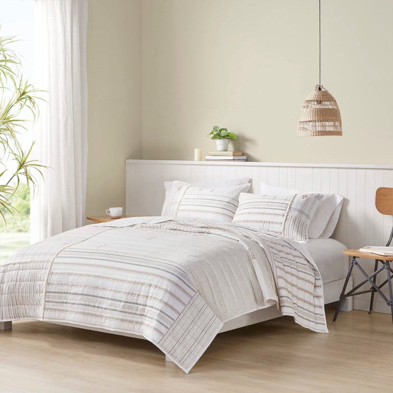 Ink+Ivy INKIVY Salar Cotton Quilt Set  Stripe Patchwork Design with Fringe Trim Accent Prewashed Coverlet All Season Breathable and Lightweight Cover Cozy Summer Blanket KingCal King Natural 3 Piece