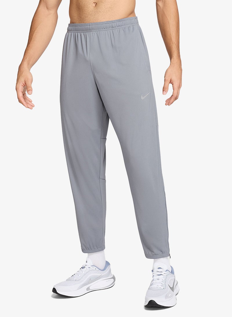 Nike Dri-Fit Challenger Knitted Sweatpants - Image 1
