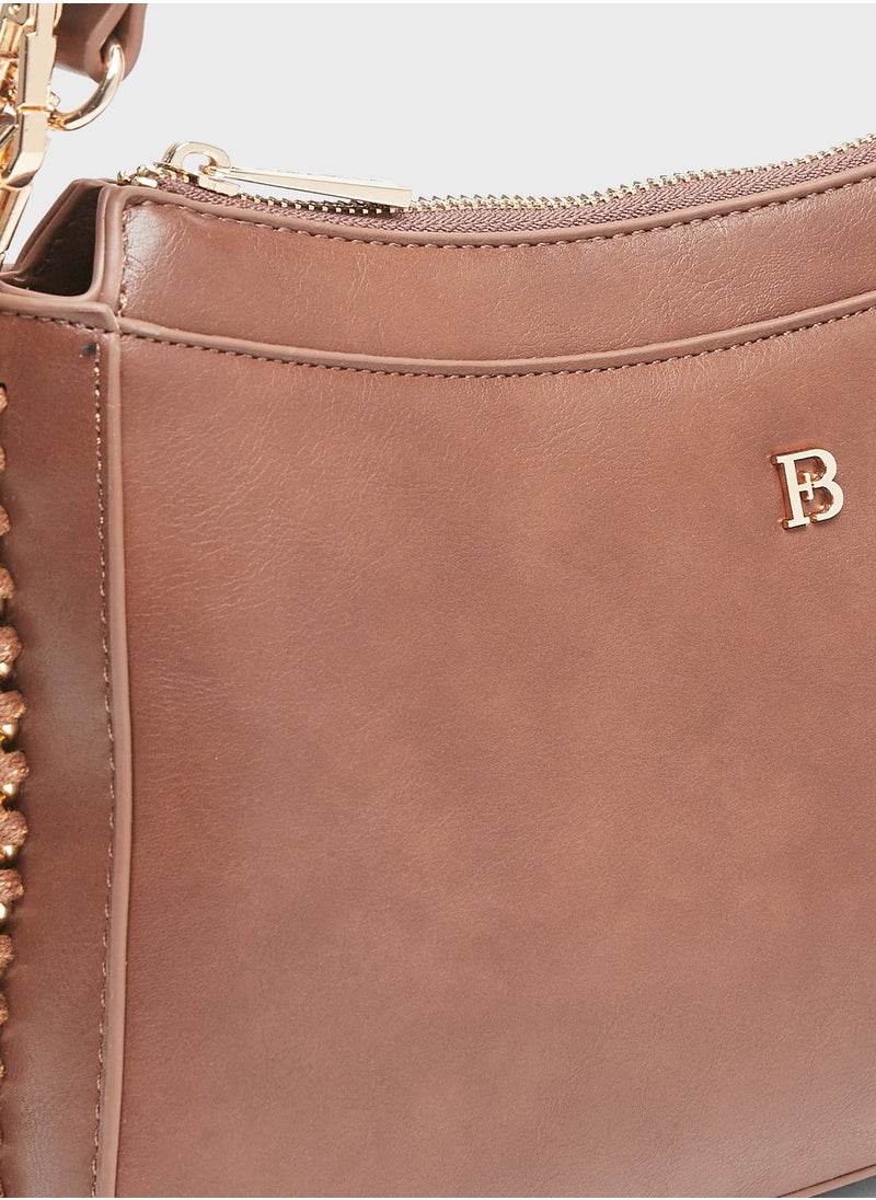 shoexpress - Solid Shoulder Bag - Image 1