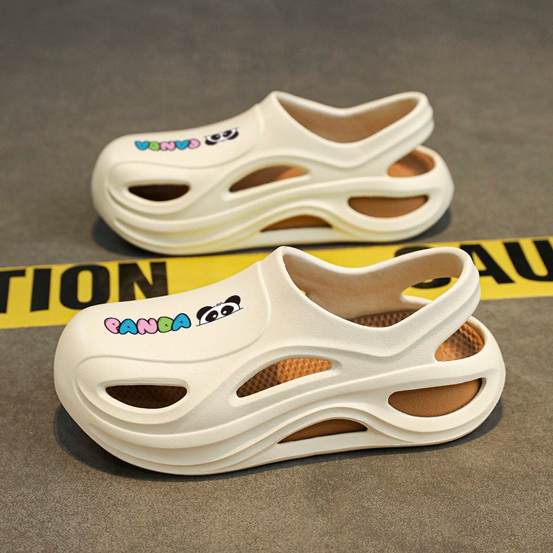 Cartoon Croc Shoes For Middle And Large Children, Men'S And Women'S Summer Outerwear, Thick-Soled Anti-Slip Covered Sandals, Casual Beach Shoes - Image 1